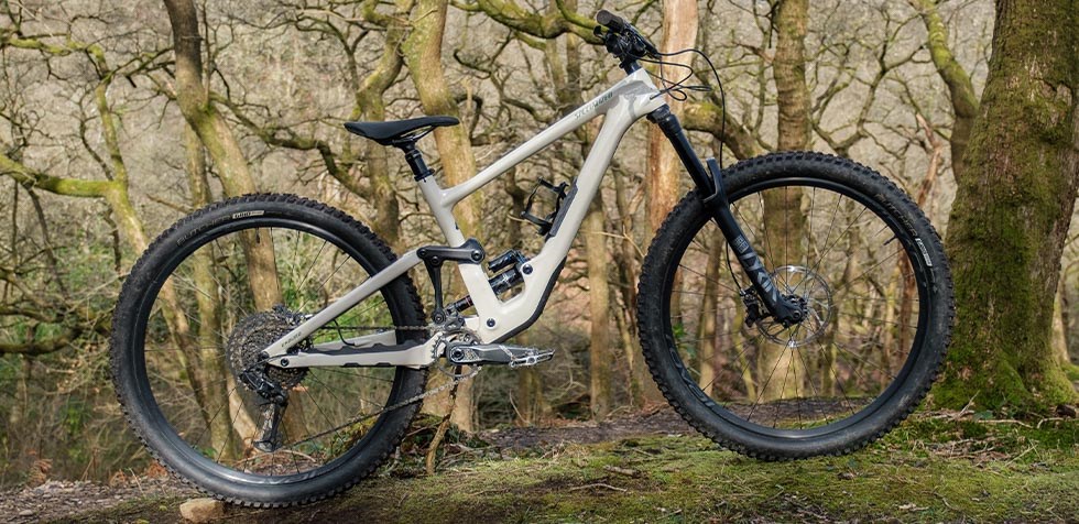 Specialized Enduro Range Review